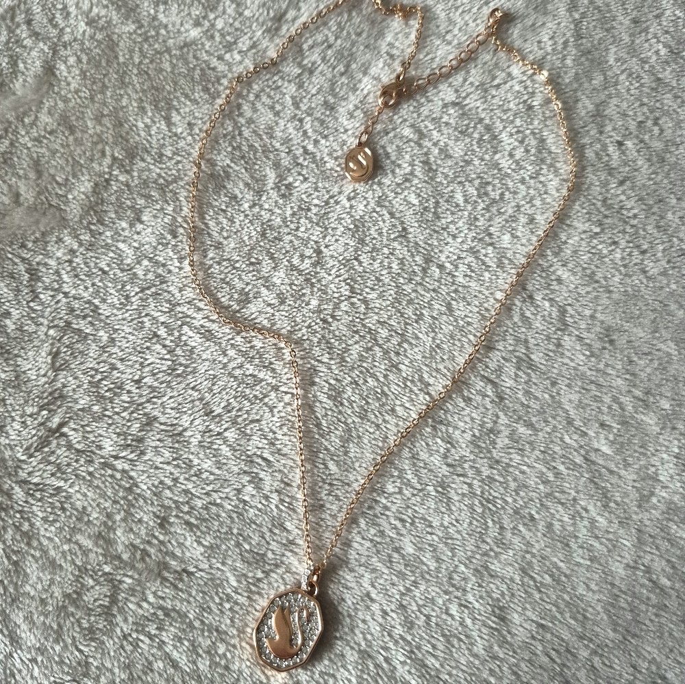 Swarovski Swan Necklace - Picture 3 of 12